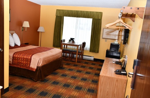 Faribault Hotel | Regency Inn & Suites Faribault