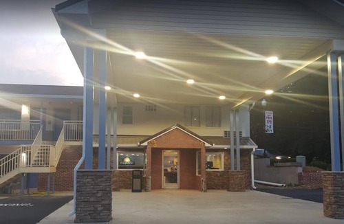 Charles Town Hotel | Days Inn by Wyndham Charles Town