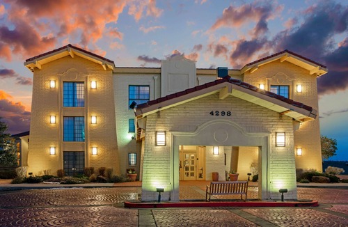 Southside Hotel | La Quinta Inn by Wyndham Santa Fe