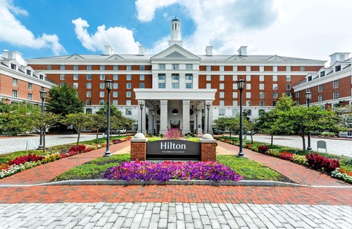 Easton Hotel | Hilton Columbus at Easton