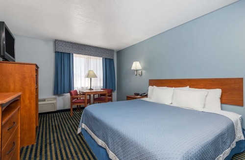 East Las Vegas Hotel | Days Inn by Wyndham Las Vegas