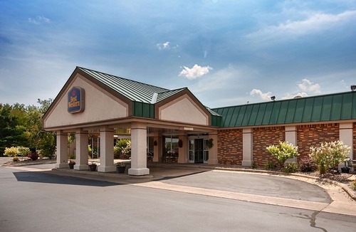 Tomah Hotel | Best Western Tomah Hotel