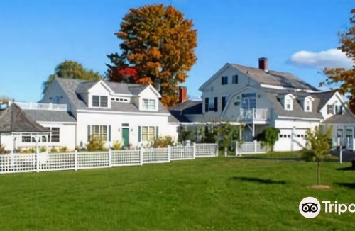 Vergennes Hotel | Strong House Inn
