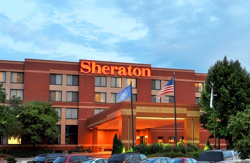 Minnetonka Hotel | Sheraton Minneapolis West Hotel