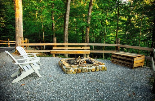 Adrian Cabin | Wild N Kinky Cabin, Yoga & Stretching