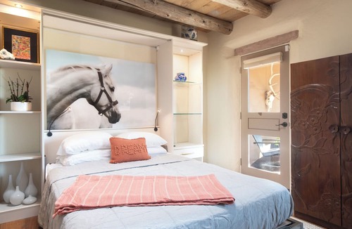 Nambe Pueblo Apartment | Tranquil 2-bedroom apartment with AC/Wifi in delightful Tesuque area, Santa Fe