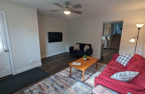 Winooski House | Spacious 3 BR Home 5 mins from UVM w/Free Parking