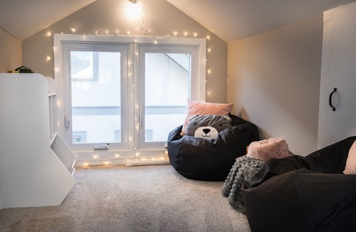 Northrop House | Nokomis Nirvana: Delightful 4BR Gem in MPLS