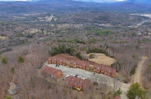 Campton House | Spacious 4-bedroom townhome located in Waterville Estates!