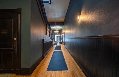 Downtown - Waterfront House | Oliver Inn | Suite 9 | Knudsen