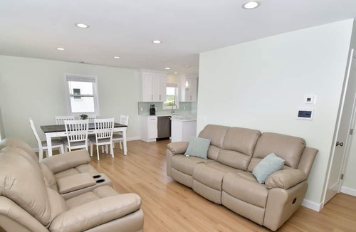 Westerly House | Atlantic Ave Vacation Home | Beach Access Provided | Complete Renovation